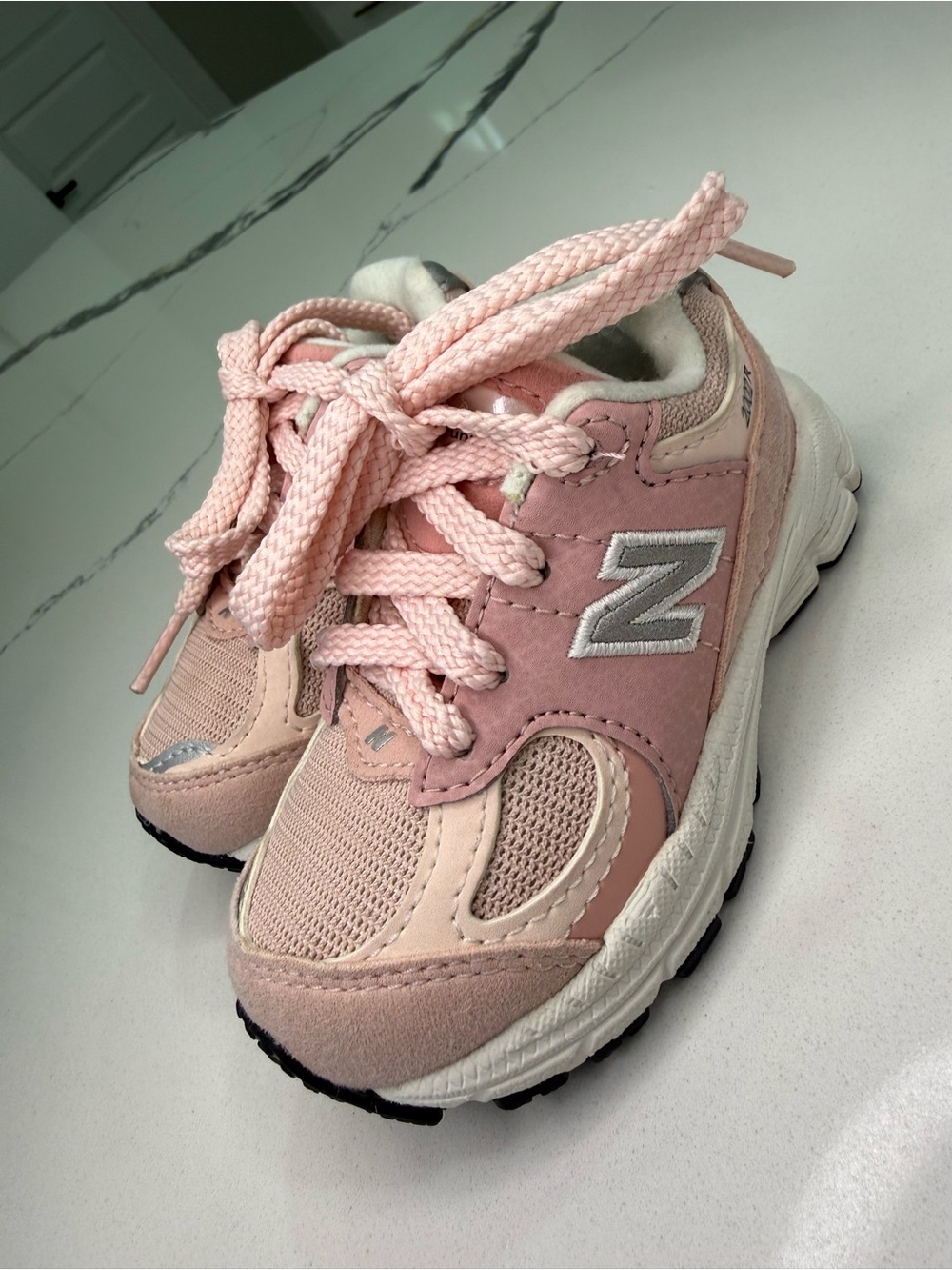 New Balance 2002R Toddler Size 4 Pink Sand Suffix Running Shoes Sneaker IC2002SK